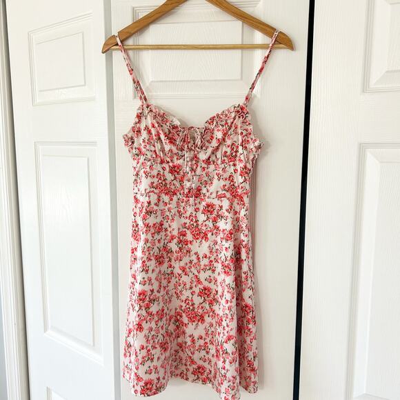 NWOT Hello Molly Get Right To It Dress Coral Floral Dainty Mini Size Medium - Picture 2 of 10